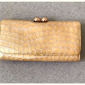 Ted baker wallet